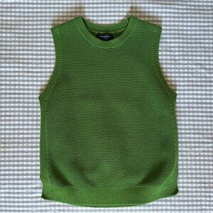 Banana Republic sweater vest sleeveless S